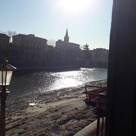 ヴェローナ Sottoriva36 Bed & Breakfast エクステリア 写真