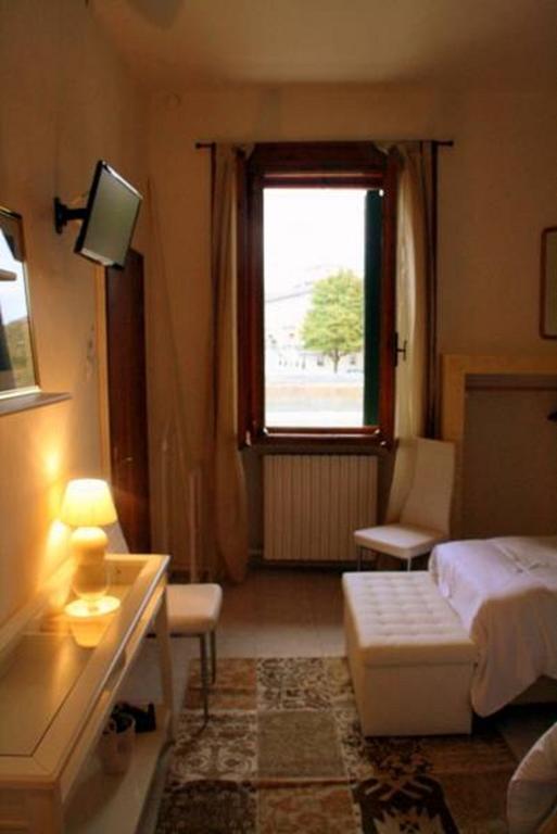ヴェローナ Sottoriva36 Bed & Breakfast 部屋 写真